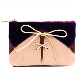 Loungefly Disney, Hocus Pocus Sarah Sanderson Cosmetic Pouch